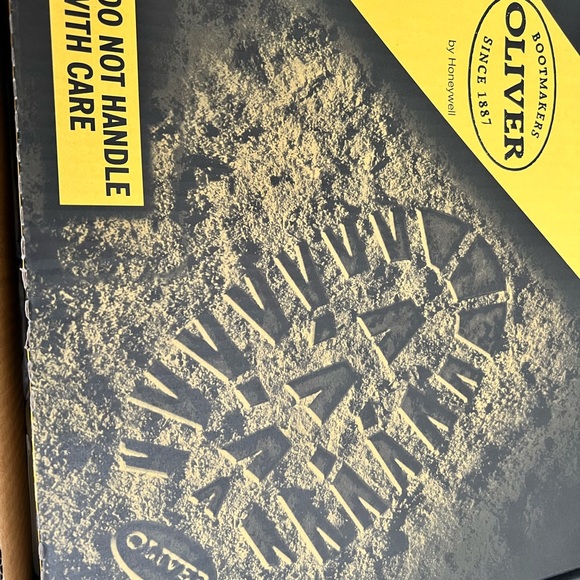 Steel Toe Shoes Size 11 - Picture 4 of 4